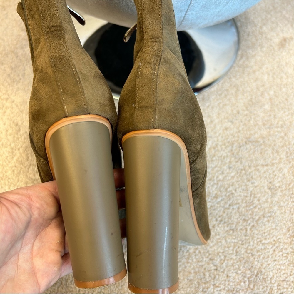 Cape Robbin olive green suede ankle boots Sz 8.5 - Picture 4 of 8